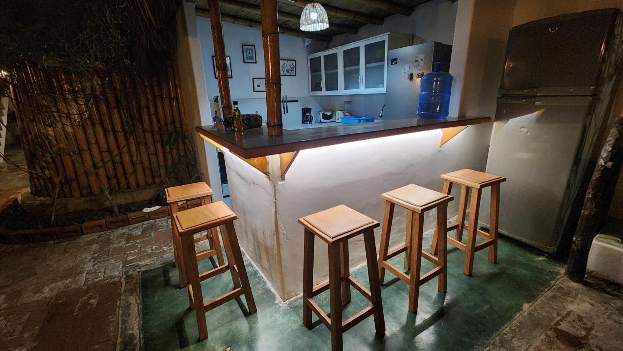 Kinti Guest House Mancora Exterior photo